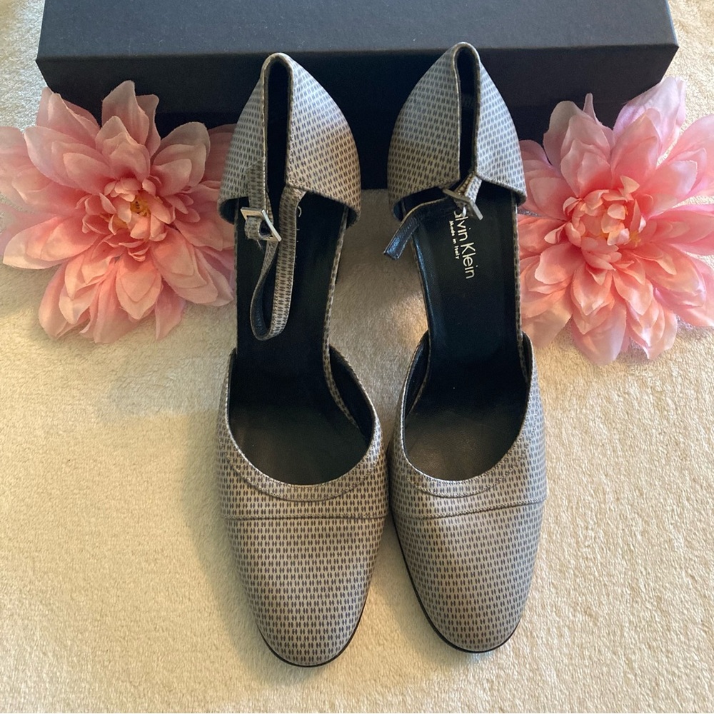 Vintage Calvin Klein Mary Jane Heels